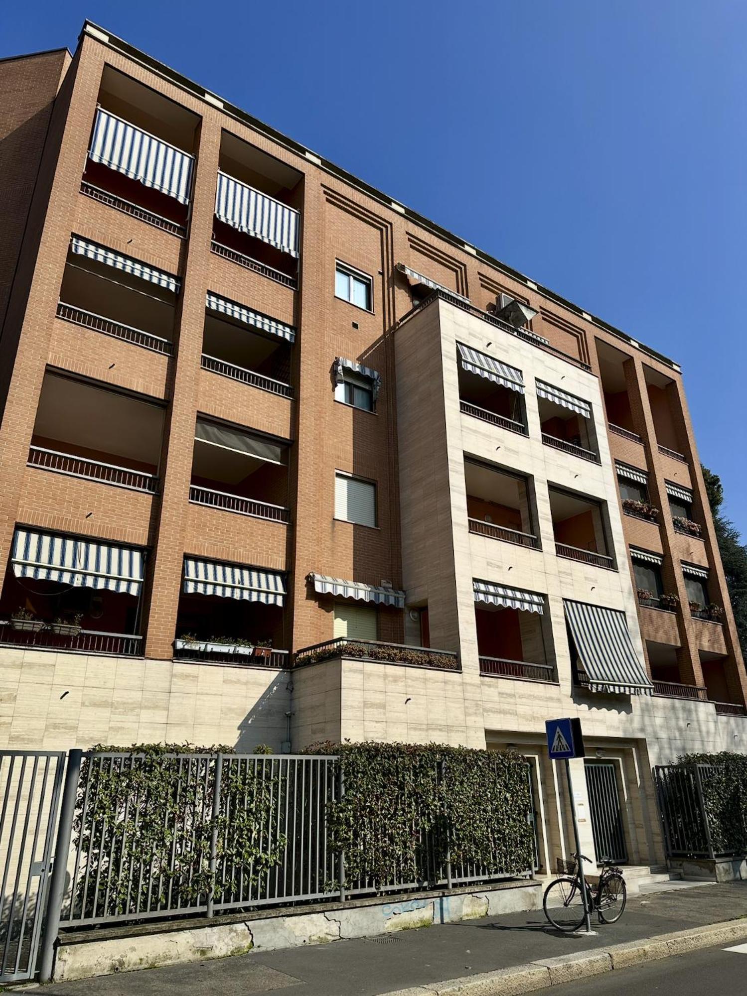 King Apartment Milano Bocconi Ngoại thất bức ảnh